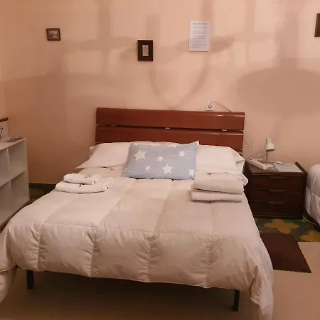 Alojamento de Acomodação e Pequeno-almoço Casa Dora Duero *