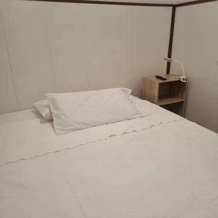 Alojamento de Acomodação e Pequeno-almoço Casa Dora Duero *